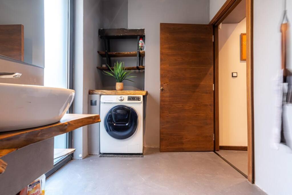 Top Central Design, 2 Bedroom, Ndk, Free Secured Parking Sofia Zewnętrze zdjęcie
